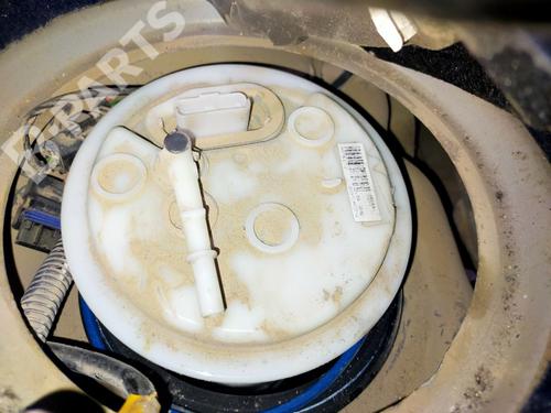 fuel-pump-peugeot-1007-km_-14-2005-8537573 main image