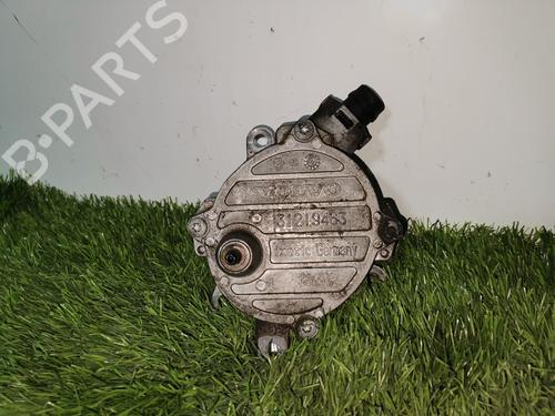 Used Vacuum pump VOLVO V60 I (155) D3 / D4 (163 hp) 19426019