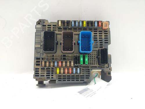 Fuse box CITROËN C4 II (NC_) 1.6 BlueHDi 100 | BP33397300E1 - Image 3