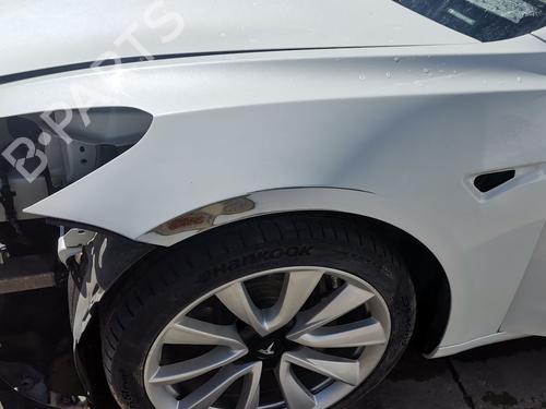Left front fenders TESLA MODEL 3 (5YJ3)  | BP29546365C41 