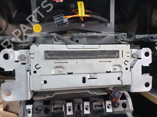 Used Radio JAGUAR XF I (X250) 2.7 D (207 hp) 19935102