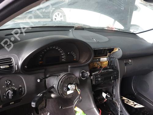 Used Dashboard MERCEDES-BENZ C-CLASS (W203) C 220 CDI (203.006, 203.008) (143 hp) 21266696