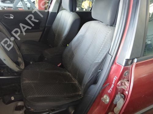Used Left front seat RENAULT MEGANE II (BM0/1_, CM0/1_) 1.9 dCi (BM0G, CM0G) (120 hp) 24169733