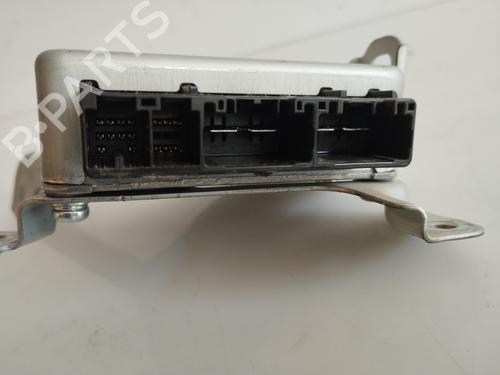 Used Electronic module TOYOTA YARIS (_P13_) 1.5 Hybrid (NHP130_) (101 hp) 13231972