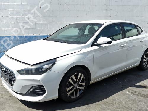 Brugte HYUNDAI i30 FASTBACK (PDE, PDEN)    4599783