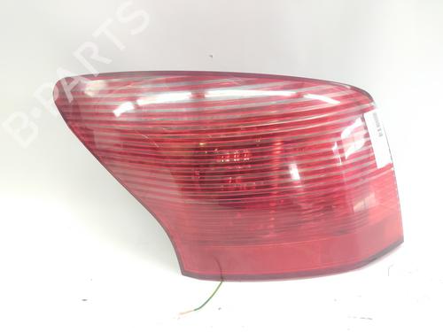 Used Left taillight Left taillight PEUGEOT 407 SW (6E_, 6D_) 2.0 (136 hp) 35725667 35725667