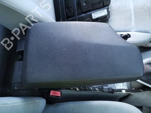 Armlæn BMW 1 (E87) 118 d (143 hp) 32444185