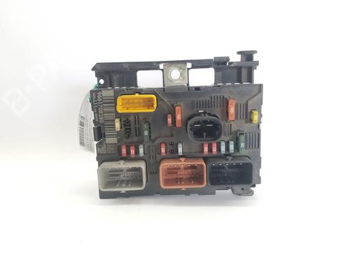 Used Fuse box CITROËN C4 I (LC_) [2004-2014]  30151828