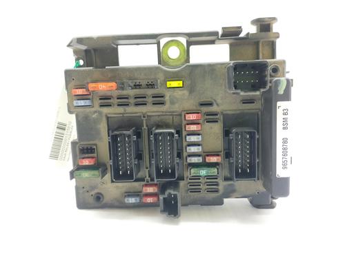 Used Fuse box Fuse box PEUGEOT 206 Hatchback (2A/C) 1.4 HDi eco 70 (68 hp) 32494998 32494998
