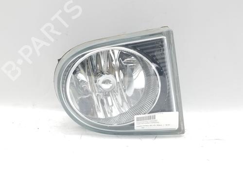 Used Right front fog light NISSAN PATROL GR V Wagon (Y61) [1997-2025]  29713688