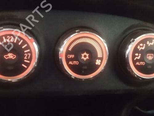 Commande Chauffage MITSUBISHI OUTLANDER II (CW_W) 2.2 DI-D 4WD (156 hp) 32707823