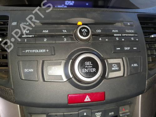 Used Radio HONDA ACCORD VIII (CU) 2.2 i-DTEC (CU3) (150 hp) 16548930