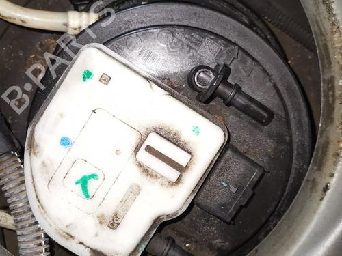 fuel-pump-citroen-c4-cactus-2014-34285676 main image