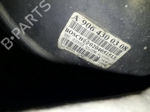 Used Servo brake MERCEDES-BENZ SPRINTER 3-t Van (B906) 215 CDI (906.611, 906.613) (150 hp) 9539220