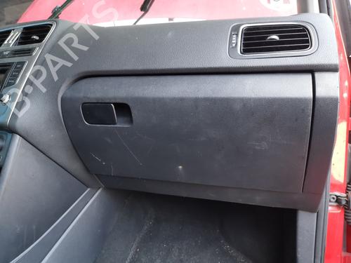 Used Glove box VW POLO V (6R1, 6C1) [2009-2022]  21012586