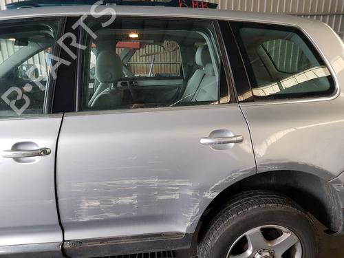 Used Left rear door VW TOUAREG (7LA, 7L6, 7L7) 2.5 R5 TDI (174 hp) 11084022