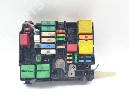 Used Fuse box Fuse box CITROËN C4 CACTUS 1.2 THP 110 (110 hp) 40161079 40161079
