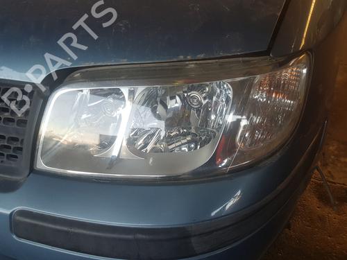 Used Left headlight HYUNDAI MATRIX (FC) [2001-2010]  17560899