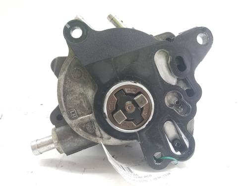 Used Vacuum pump AUDI A6 C6 (4F2) [2004-2011]  31902311