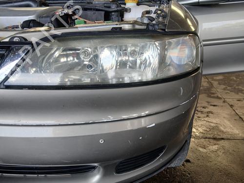 Used Left headlight OPEL VECTRA B (J96) [1995-2004]  31586675