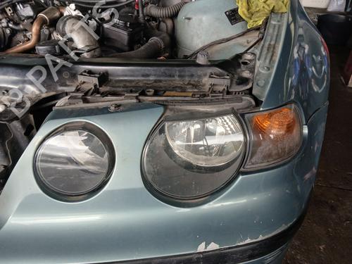 Left headlight BMW 3 (E46) 320 d | BP24243271C28 