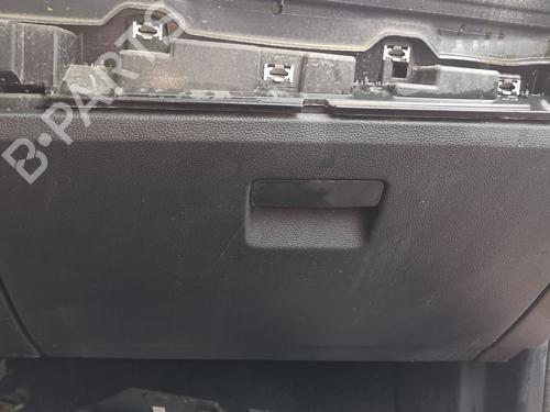 Dashboardkastje SEAT IBIZA V (KJ1, KJG) 1.0 TSI (116 hp) 30853146