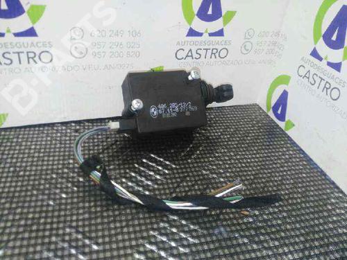 Used Central lock pump Central lock pump BMW 5 (E39) 520 d (136 hp) 11105281 11105281