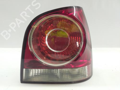 Used Right taillight Right taillight 33049048 33049048