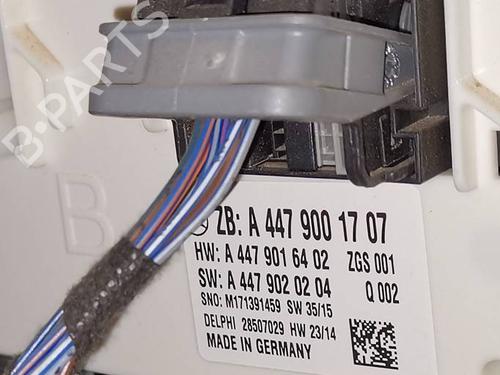 Used Fuse box Fuse box MERCEDES-BENZ VITO Van (W447) 116 CDI 4x4 (447.601, 447.603, 447.605) (163 hp) 40153683 40153683