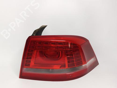 Used Right taillight Right taillight 33020191 33020191