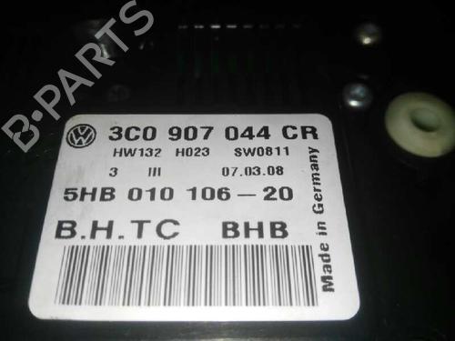 Used Climate control VW PASSAT B6 (3C2) 2.0 TDI (140 hp) 3173340