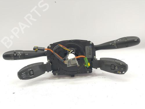 Used Switch Switch PEUGEOT 407 (6D_) 1.6 HDi 110 (6D9HZC, 6D9HYC) (109 hp) 35764799 35764799