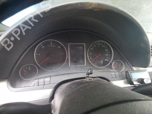 Used Instrument cluster AUDI A4 B7 (8EC) 1.9 TDI (116 hp) 19511079