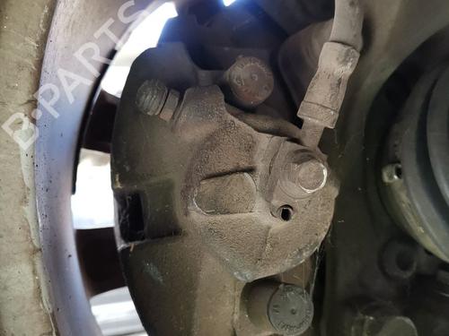 Etrier avant droit VW PASSAT B7 (362) 2.0 TDI (140 hp) 33020205