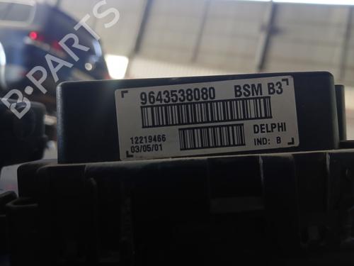 Scatola fusibili Scatola fusibili PEUGEOT 307 (3A/C) [2000-2012] 36772517 36772517