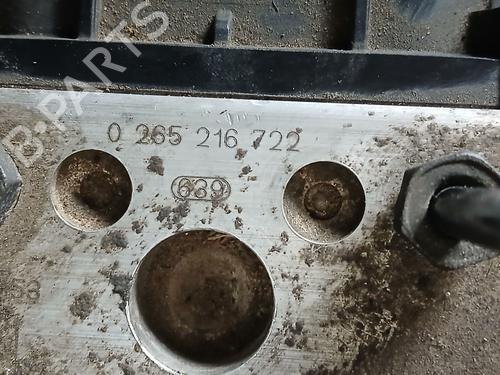 Used ABS pump CITROËN XSARA Coupe (N0) 1.4 i (75 hp) 30835203