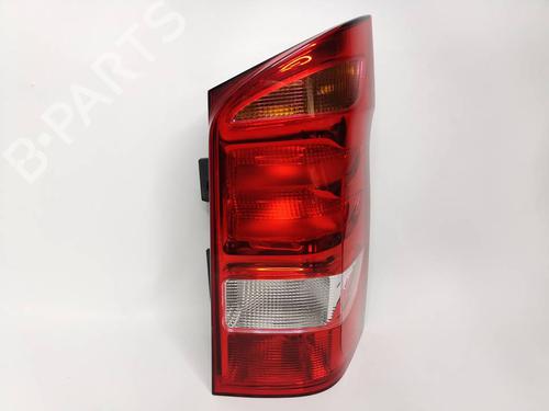 Used Right taillight Right taillight MERCEDES-BENZ VITO Van (W447) 116 CDI 4x4 (447.601, 447.603, 447.605) (163 hp) 40153655 40153655