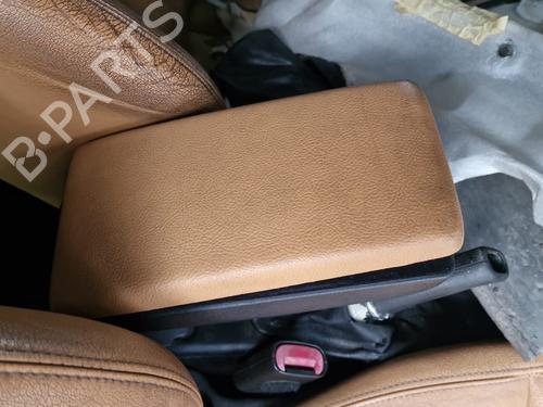 Armrest / Center console ALFA ROMEO GT (937_) 1.9 JTD (937CXN1B) | BP22967335I20 