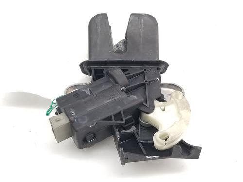 Tailgate lock VW PASSAT B6 (3C2) 2.0 TDI 16V | BP22431591C101 