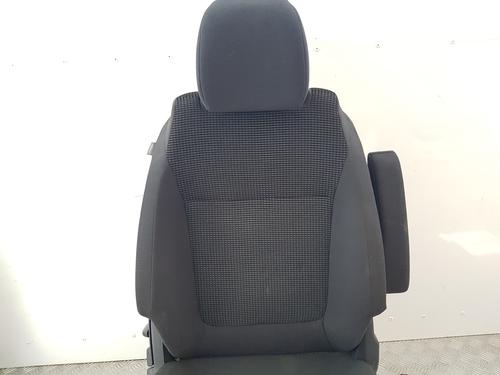 Right front seat PEUGEOT 5008 (0U_, 0E_) 1.6 HDi | BP12429841C16 