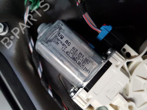 Vindusheismotor høyre foran VW PASSAT B8 (3G2, CB2) [2014-2025]  10174587