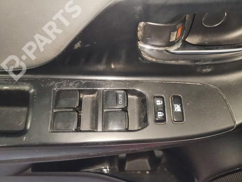 Used Left front window switch Left front window switch TOYOTA YARIS (_P13_) 1.5 Hybrid (NHP130_, NHP130) (101 hp) 9294494 9294494