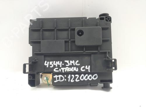 Fuse box CITROËN C4 II (NC_) 1.6 BlueHDi 100 | BP33397300E1 - Image 2