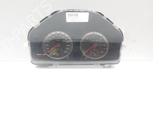 Used Instrument cluster VOLVO S40 II (544) 2.0 D (136 hp) 17320152