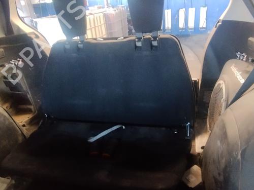 Rücksitzbank (3. Reihe) für MITSUBISHI OUTLANDER II (CW_W) 2.2 DI-D 4WD (156 hp) 32724298