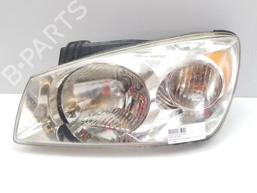 Left headlight KIA CERATO I Hatchback (LD) 2.0 CRDi | BP17330387C28 