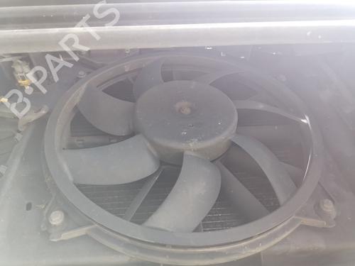 Used Radiator fan PEUGEOT 5008 (0U_, 0E_) 1.6 HDi (110 hp) 31274801