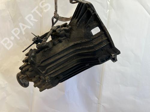 Used Gearbox Gearbox IVECO DAILY III Van 35 S 15 V, 35 C 15 V (A6HCV3B2, A6HBV4B2, A6HC41B2,... (146 hp) 35978385 35978385