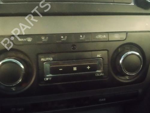 AC-Styringsenhed/Manøvreenhed SKODA OCTAVIA II (1Z3) 1.6 LPG (102 hp) 31332368