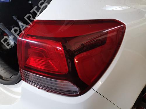 Used Right taillight KIA RIO IV (YB, SC, FB) [2017-2025]  31015441